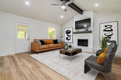 5500 Ferret Path, Austin, TX 78744-3832