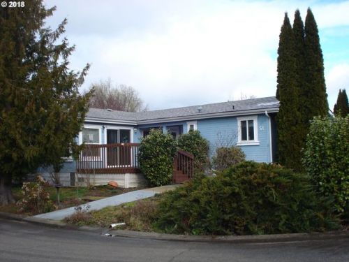 550 State St, Sutherlin OR  97479-9330 exterior