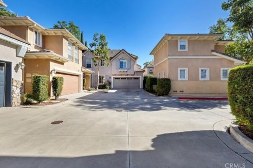 46 Danbury Ln, Irvine CA  92618-3972 exterior