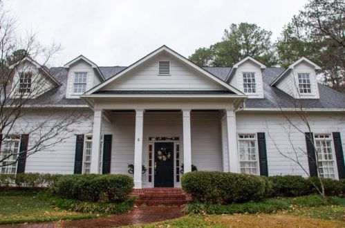 264 Marietta Hwy, Holly Springs, GA 30114-2311