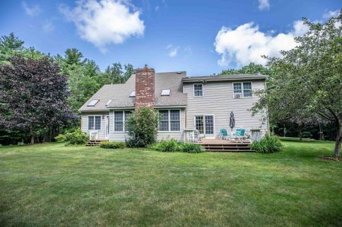 88 Coleman Rd, Auburn, NH 03032-3309