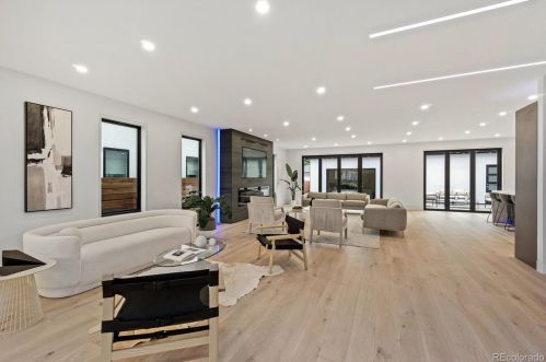 1133 Adams St, Denver, CO 80206-3415
