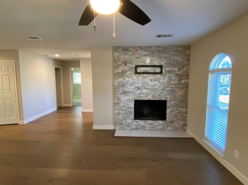 2032 Kings Rd, Carrollton TX  75007-3149 exterior