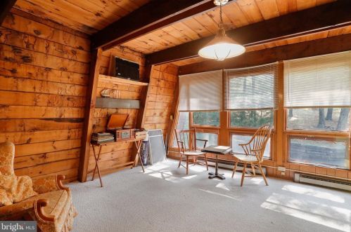 85 Audubon Rd, Hedgesville WV exterior