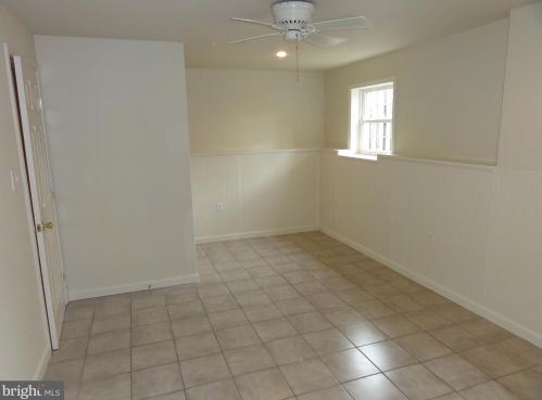 22 Crawford Dr, Charles Town WV 25414-6502 exterior