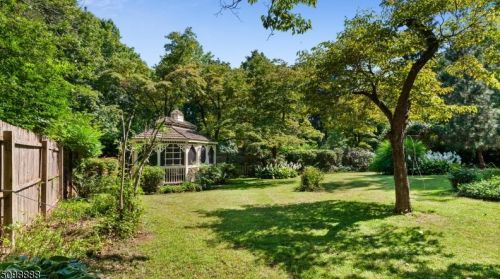 31 Washington Ave, Princeton NJ 08540-8406 exterior