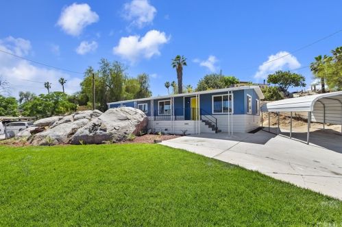 520 Iroquois Rd, Perris, CA 92570-1849