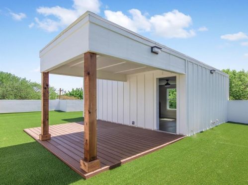 4119 Gentry, Dallas TX  75212-1220 exterior