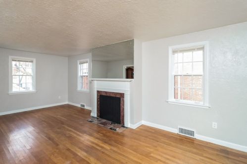 18 Alice St, Atlanta, GA 30342-0027