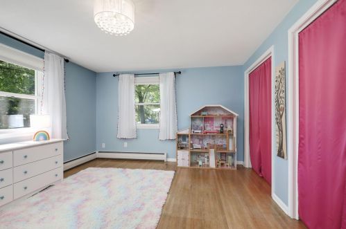 176 Cimarron Rd, Saint Paul MN  55124-9723 exterior