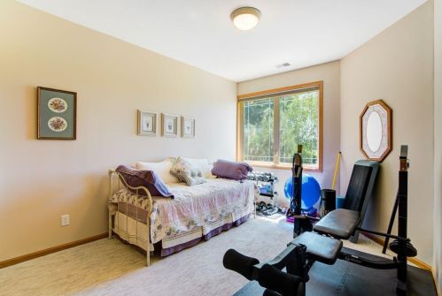 2737 Eagle Valley Dr, Saint Paul MN  55129-4224 exterior