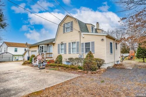 41 Justice St, Piscataway NJ  08854-5425 exterior