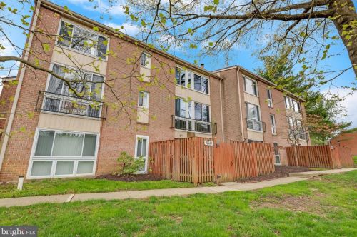 10652 Green Mountain Cir, Columbia MD  21044-2307 exterior