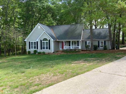 1929 Noah Ln, Statham, GA 30666-1739