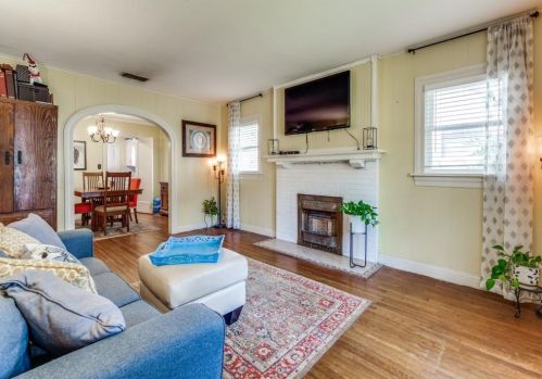 2324 Lotus Ave, Fort Worth TX  76111-1645 exterior