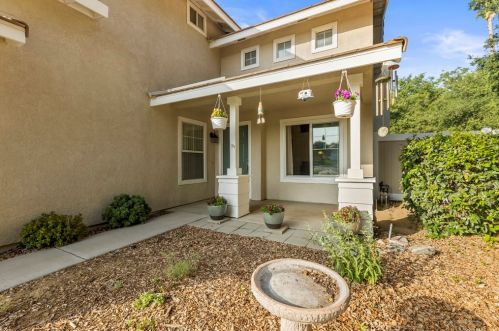 12579 Brushy Hollow Cir, Yucaipa, CA 92399-6402