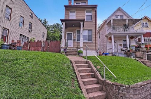 4610 Carter Ave, Cincinnati OH  45212-2506 exterior
