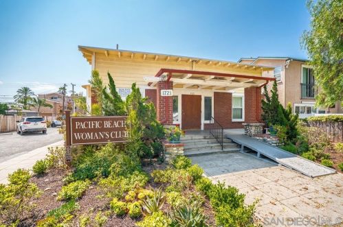 1721 Hornblend St, San Diego, CA 92109-4440