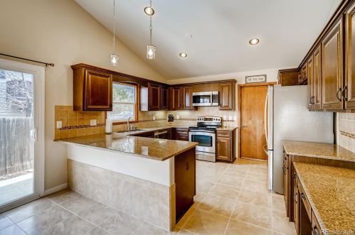 7838 Poplar Way, Englewood CO 80112-3143 exterior