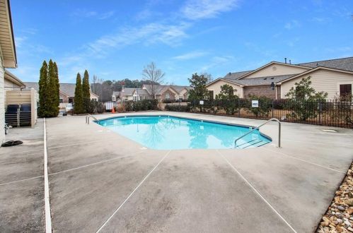 500 Silver Summit Dr, Conyers GA  30094-6867 exterior