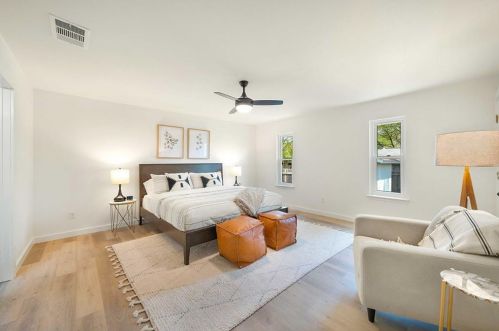 6307 Cannonleague Dr, Austin TX  78745-4916 exterior