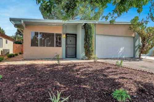 1760 Shepherd Dr, Lake Nacimiento, CA 93446-3608
