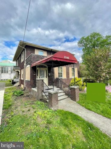 2146 2nd St, Harrisburg, PA 17110-1004