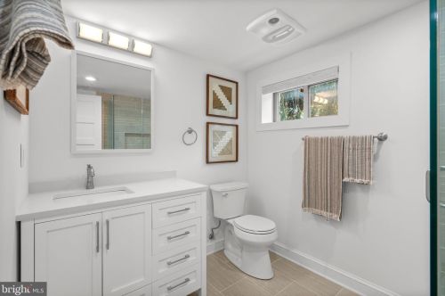 8409 Grove St, Silver Spring MD 20910-4761 exterior