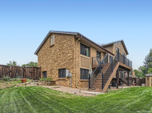 16572 Crestline Pl, Aurora CO 80015-4308 exterior