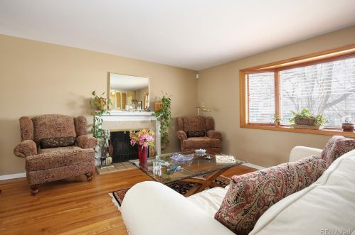 1916 Linden Ct, Denver, CO 80224-2319