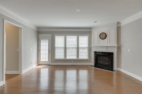 4961 Colchester Ct, Atlanta GA  30339-9002 exterior