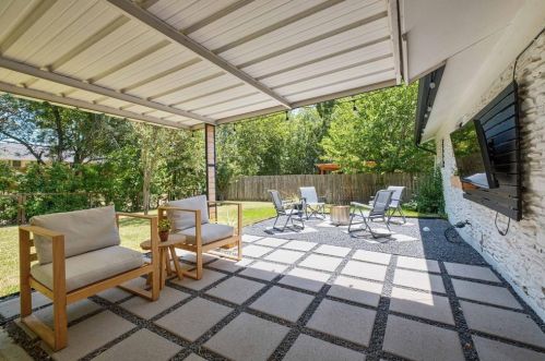 5407 Claymoor Dr, Austin TX  78723-4808 exterior