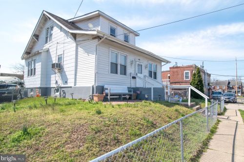 1312 Eldridge Ave, Camden, NJ 08107-1828