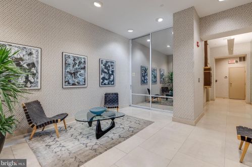 1920 Chestnut St, Philadelphia PA  19103-4634 exterior