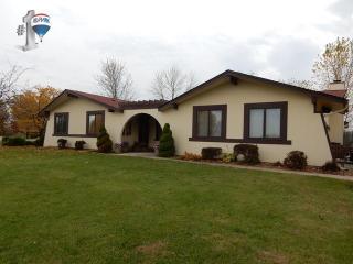 203 Valle Vista Ct, Minooka, IL 60447-9261