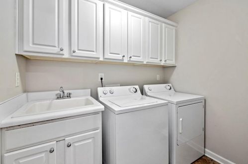 520 Mount Gerizim Rd, Mableton GA  30126-6410 exterior