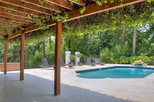 1422 Ashwood Dr, Evans GA  30809-5006 exterior