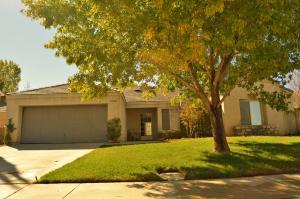 1368 Leopard Ct, Palmdale, CA 93551-4361