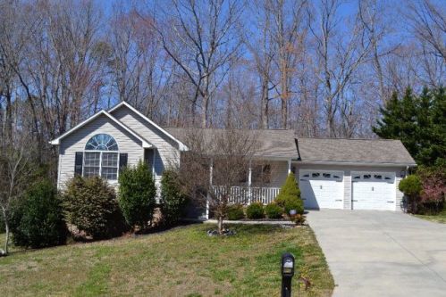114 Beech Ave, Danville, VA 24541-5604