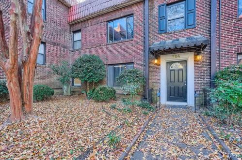 704 Argonne Ave, Atlanta, GA 30308-2027
