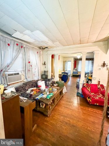 142 53 St, Philadelphia PA 19139-1404 exterior