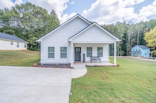 65 Sidetrack Cir, Comer, GA 30629-4041