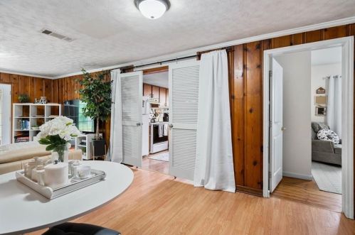 1753 Ellen St, Atlanta GA  30318-2711 exterior