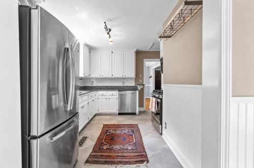 1627 Beacon Hill Blvd, Atlanta GA  30329-2517 exterior