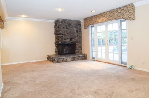 915 Hilda St, Anaheim CA  92806-4844 exterior