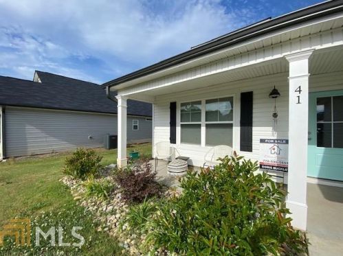 41 Crest View Cir, Carnesville, GA 30521-3261