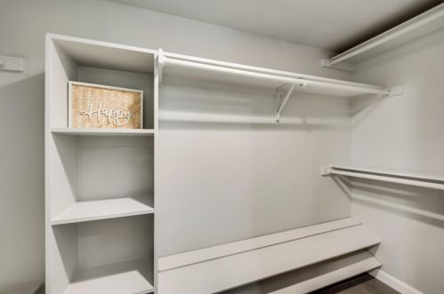 2525 Lk Bnd Ter, Carrollton TX 75006-2130 exterior