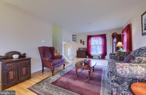 1604 Robert Rd, Lancaster PA  17601-5635 exterior