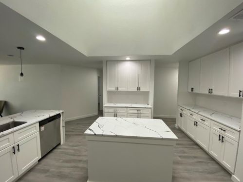 6501 Bramber Ln, Austin TX  78754-5714 exterior