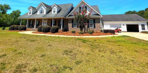 1916 Stuckey Ln, Statesboro, GA 30461-7373